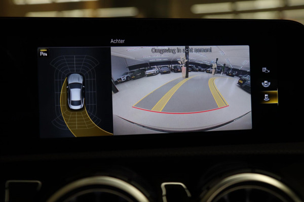 Mercedes-Benz CLA-Klasse 200 AMG NAP/DEAELERONDERHOUD/PANO/MEMORY/KEYLESS/CAMERA/VOL!