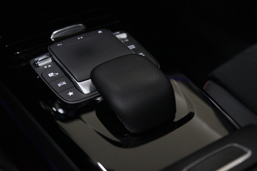 Mercedes-Benz CLA-Klasse 200 AMG NAP/DEAELERONDERHOUD/PANO/MEMORY/KEYLESS/CAMERA/VOL!