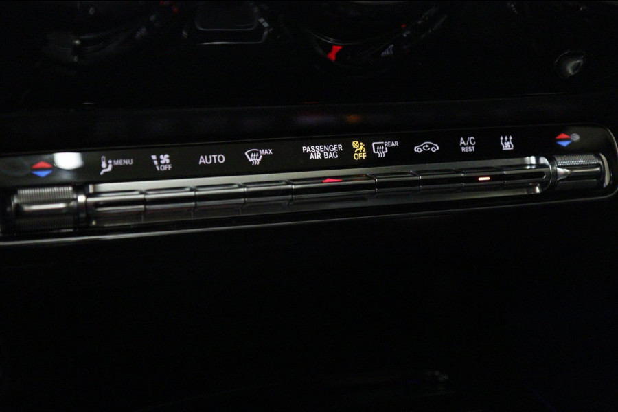 Mercedes-Benz CLA-Klasse 200 AMG NAP/DEAELERONDERHOUD/PANO/MEMORY/KEYLESS/CAMERA/VOL!