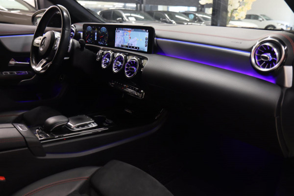 Mercedes-Benz CLA-Klasse 200 AMG NAP/DEAELERONDERHOUD/PANO/MEMORY/KEYLESS/CAMERA/VOL!