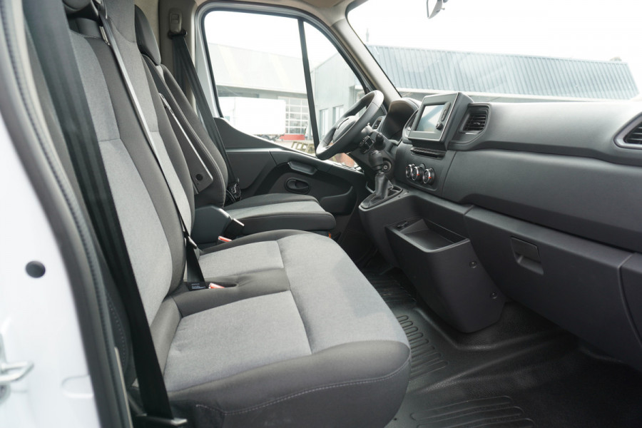 Renault Master T35 145PK L3 Comfort Bakwagen met 1.000KG laadklep | Airco | Cruise | Navi | Geveerde chauffeur stoel