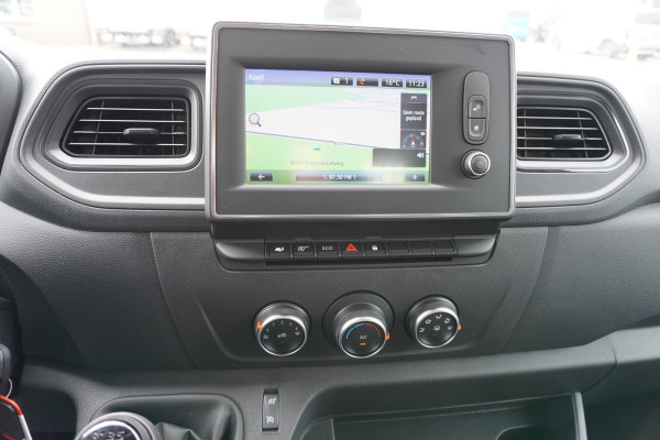 Renault Master T35 145PK L3 Comfort Bakwagen met 1.000KG laadklep | Airco | Cruise | Navi | Geveerde chauffeur stoel