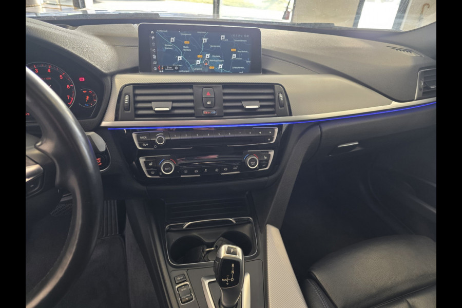 BMW 3 Serie Touring 318i M Sport Corporate Lease Automaat – Vol Opties – Pano – NAP