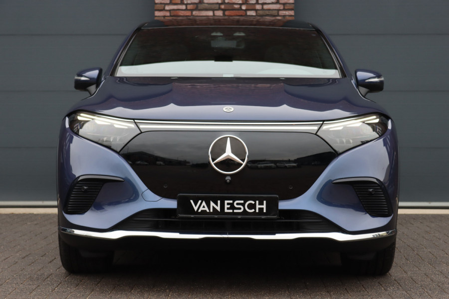 Mercedes-Benz EQS SUV 500 4MATIC Luxury Line 108 kWh | Luchtvering | Hyperscreen | Achterasbesturing | Distronic+ | Stoelventilatie | HUD | Elek. Achterbank | Burmester | Warmtepomp | Digital Light |