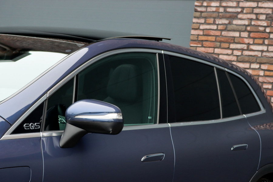 Mercedes-Benz EQS SUV 500 4MATIC Luxury Line 108 kWh | Luchtvering | Hyperscreen | Achterasbesturing | Distronic+ | Stoelventilatie | HUD | Elek. Achterbank | Burmester | Warmtepomp | Digital Light |