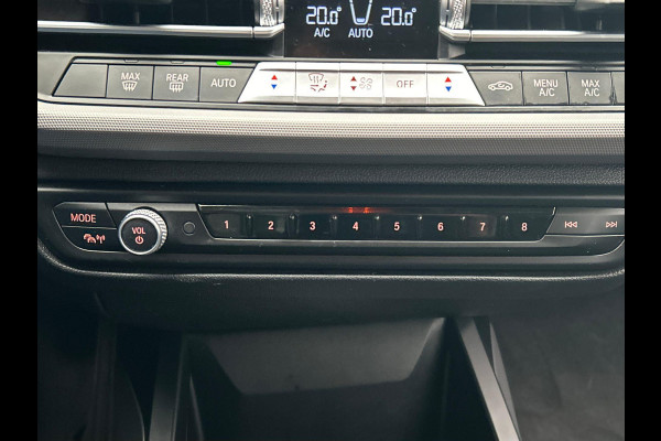 BMW 1-serie 118i Executive Edition * Origineel Nederlands * Carplay Navigatie Climate-control Cruise