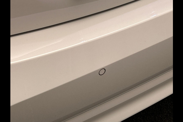 BMW 1-serie 118i Executive Edition * Origineel Nederlands * Carplay Navigatie Climate-control Cruise