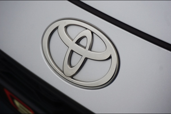 Toyota C-HR 2.0 PHEV 220PK Dynamic NIEUW | LUXE