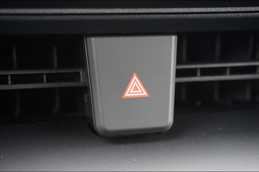 Toyota C-HR 2.0 PHEV 220PK Dynamic NIEUW | LUXE