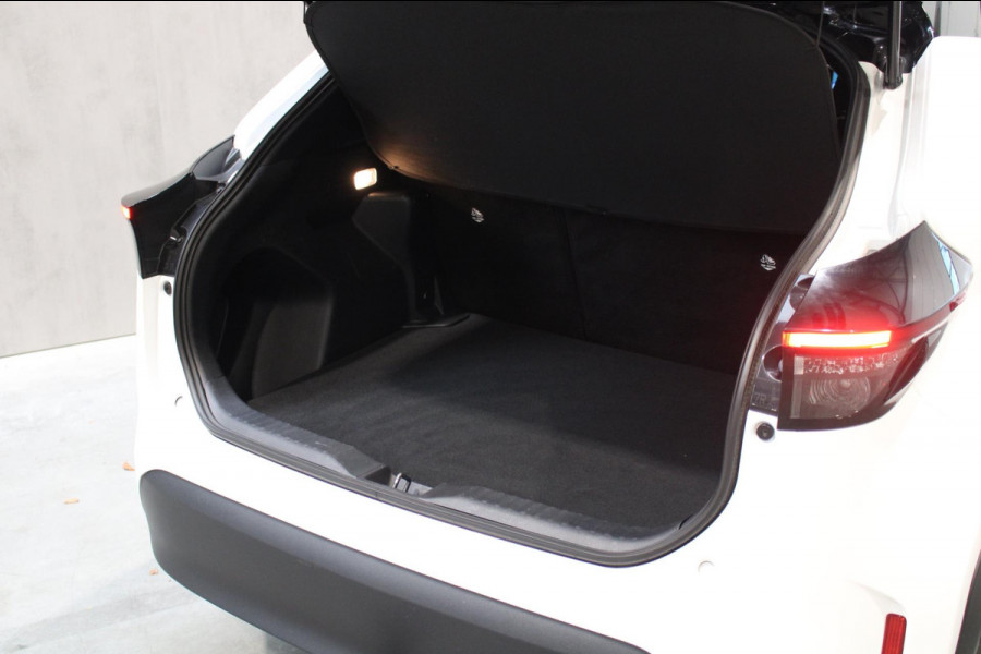 Toyota Yaris Cross 1.5 VVT-I First Edition Camera/Navi/Cruise 12 maanden bovag prijs is rijklaar