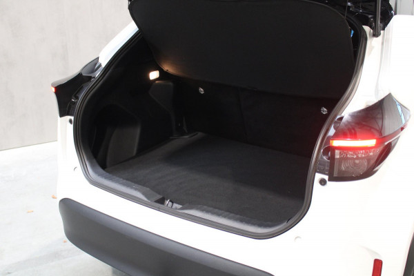 Toyota Yaris Cross 1.5 VVT-I First Edition Camera/Navi/Cruise 12 maanden bovag prijs is rijklaar