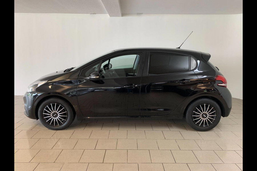 Peugeot 208 1.2 PureTech Blue Lion AIRCO NAVI CRUISE ELEK RAMEN CENT VERG SPARCO WIELDOPSET MULTI STUUR MISTLAMPEN NIEUWSTAAT