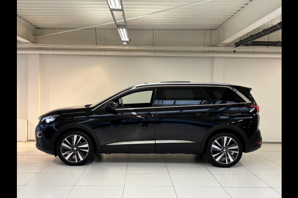 Peugeot 5008 1.6 PureTech GT-Line 7 pers | Panoramadak | Trekhaak afneembaar | Leder | Memory | Stoelverwarming | elektrisch verstelbare stoelen | Navi | Android auto / Apple carplay | Elektrische achterklep | Achteruitrijcamera