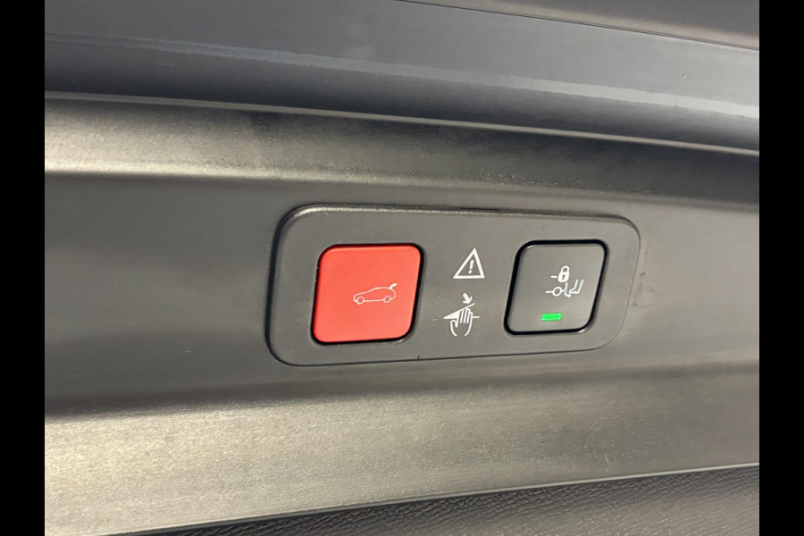 Peugeot 5008 1.6 PureTech GT-Line 7 pers | Panoramadak | Trekhaak afneembaar | Leder | Memory | Stoelverwarming | elektrisch verstelbare stoelen | Navi | Android auto / Apple carplay | Elektrische achterklep | Achteruitrijcamera