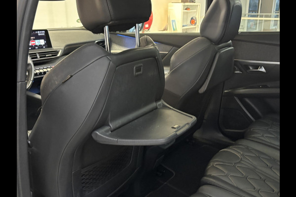 Peugeot 5008 1.6 PureTech GT-Line 7 pers | Panoramadak | Trekhaak afneembaar | Leder | Memory | Stoelverwarming | elektrisch verstelbare stoelen | Navi | Android auto / Apple carplay | Elektrische achterklep | Achteruitrijcamera