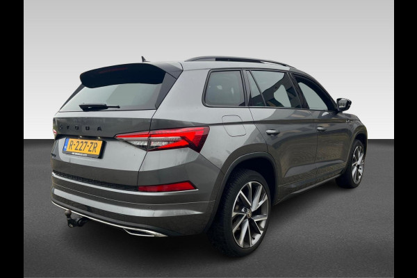 Škoda Kodiaq 1.5 TSI Sportline Business 7p. | Schuif/kantel dak | Trekhaak |