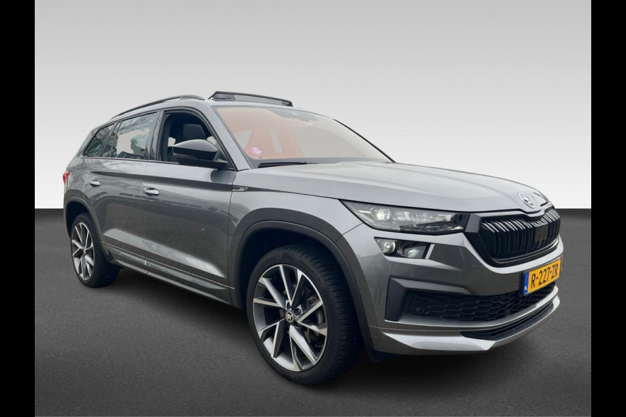 Škoda Kodiaq 1.5 TSI Sportline Business 7p. | Schuif/kantel dak | Trekhaak |