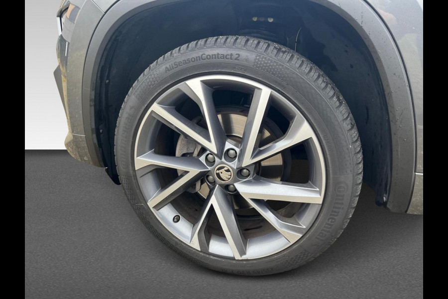 Škoda Kodiaq 1.5 TSI Sportline Business 7p. | Schuif/kantel dak | Trekhaak |