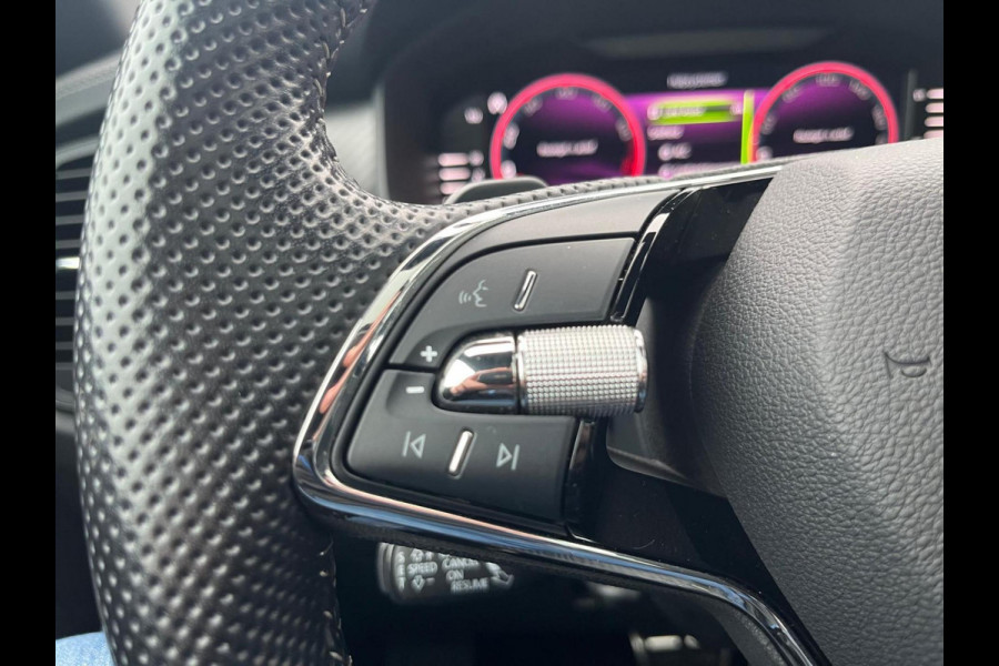 Škoda Kodiaq 1.5 TSI Sportline Business 7p. | Schuif/kantel dak | Trekhaak |