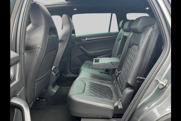 Škoda Kodiaq 1.5 TSI Sportline Business 7p. | Schuif/kantel dak | Trekhaak |
