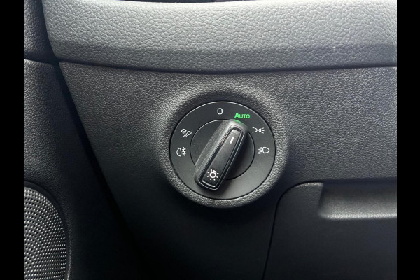 Škoda Kodiaq 1.5 TSI Sportline Business 7p. | Schuif/kantel dak | Trekhaak |