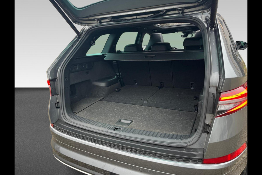 Škoda Kodiaq 1.5 TSI Sportline Business 7p. | Schuif/kantel dak | Trekhaak |