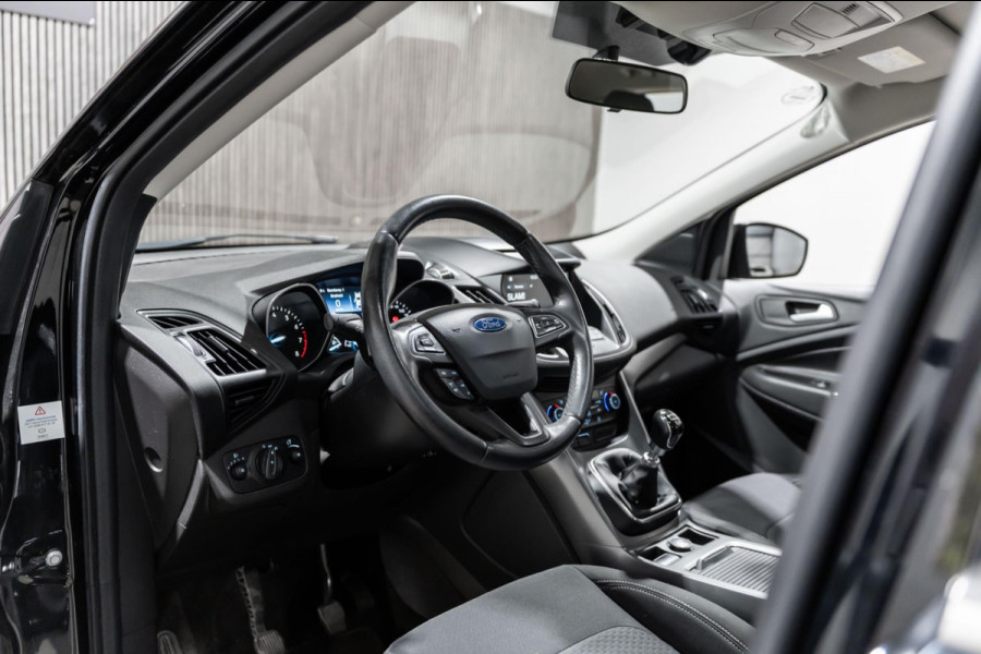 Ford Kuga 1.5 EcoBoost Trend Ultimate Trekhaak Bluetooth Led LM Velgen