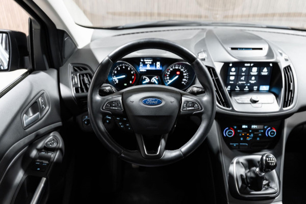 Ford Kuga 1.5 EcoBoost Trend Ultimate Trekhaak Bluetooth Led LM Velgen