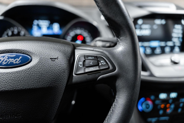 Ford Kuga 1.5 EcoBoost Trend Ultimate Trekhaak Bluetooth Led LM Velgen