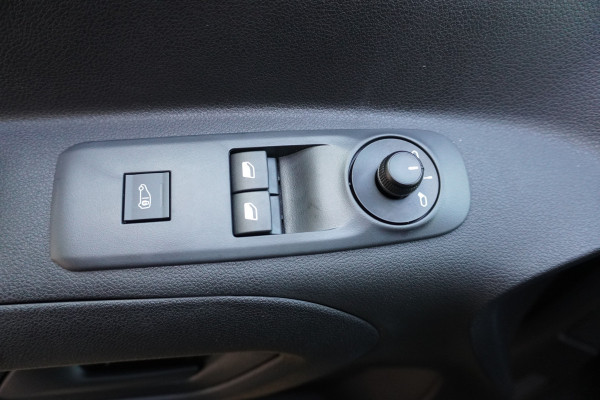 Peugeot Partner 1.5 BlueHDi 100PK S&S L1 nr. V021 | Airco | Cruise | Camera | Apple CP- Android Betimmering laadruimte