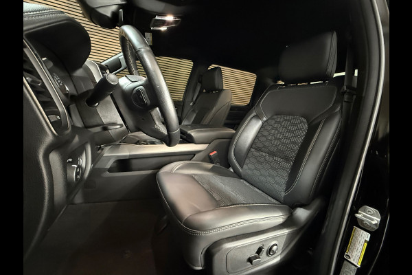 Dodge Ram 1500 5.7 V8 4x4 Crew Cab Sport | Full BLACK | Camera | ALPINE | Soft Cover | Apple Carplay | Cruise |