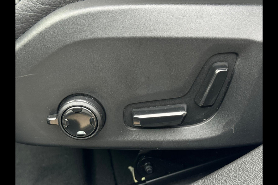 Volvo V60 2.0 B3 Inscription, panoramadak,electr trekhaak, lederen sportinterieur, VOL OPTIES, 1 e eigenaar, NL auto met nap