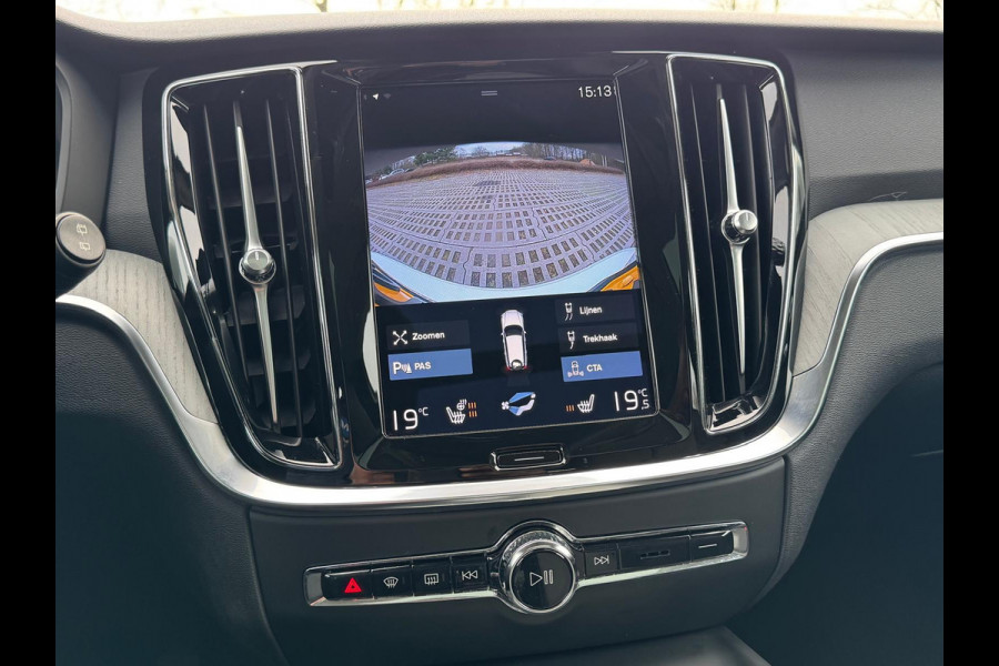 Volvo V60 2.0 B3 Inscription, panoramadak,electr trekhaak, lederen sportinterieur, VOL OPTIES, 1 e eigenaar, NL auto met nap