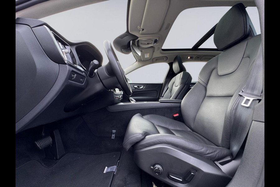 Volvo V60 2.0 B3 Inscription, panoramadak,electr trekhaak, lederen sportinterieur, VOL OPTIES, 1 e eigenaar, NL auto met nap
