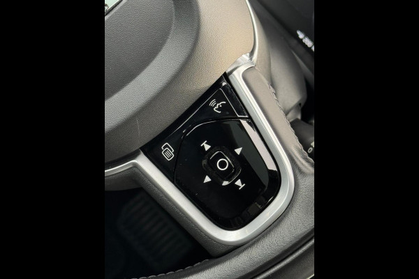 Volvo V60 2.0 B3 Inscription, panoramadak,electr trekhaak, lederen sportinterieur, VOL OPTIES, 1 e eigenaar, NL auto met nap