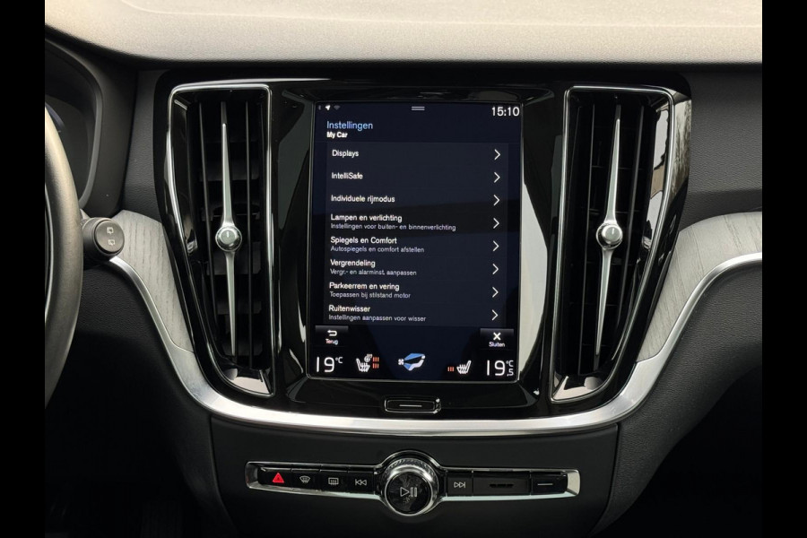 Volvo V60 2.0 B3 Inscription, panoramadak,electr trekhaak, lederen sportinterieur, VOL OPTIES, 1 e eigenaar, NL auto met nap