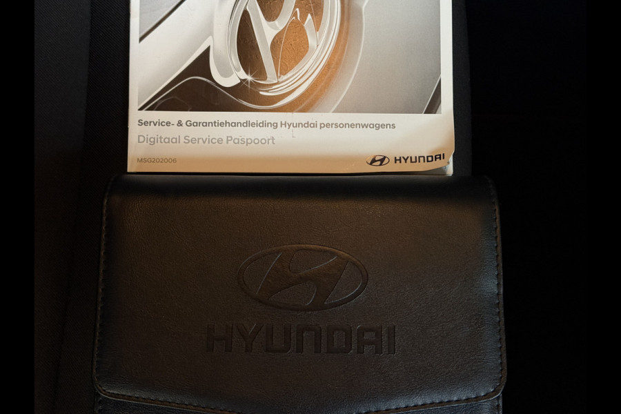 Hyundai Kona 1.6 GDI HEV Fashion | Navi | ACC | Krell | Camera | HUD | Dode hoek | 100% Dealer onderhouden!