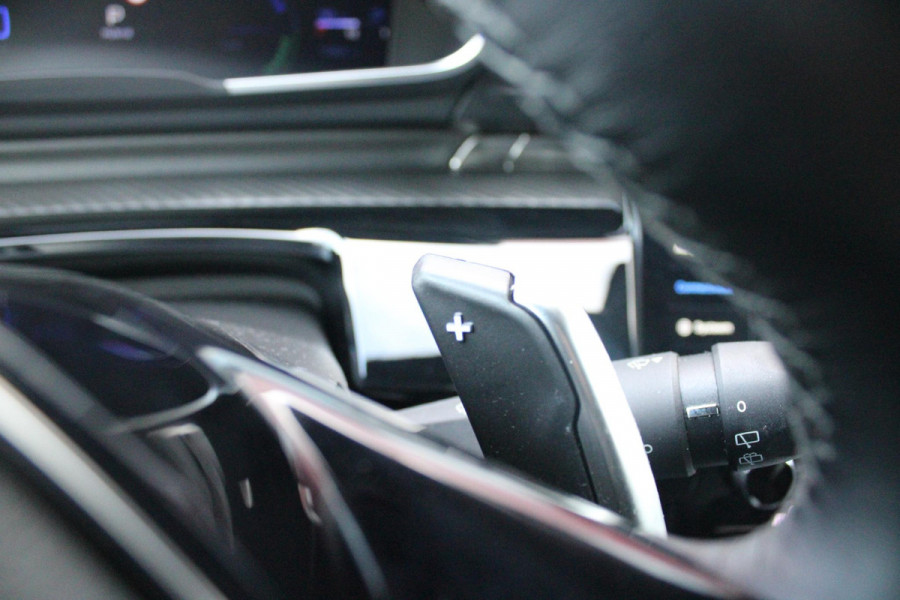 Peugeot 508 SW 1.6 HYbrid 225PK ALLURE BLACK PACK MATRIX LED KOPLAMPEN | ADAPTIEVE ACHTERVERLICHTING | SFEERVERLICHTING | NAVIGATIE | DRAADLOOS APPLE CARPLAY/ANDROID AUTO | HD CAMERA'S VOOR EN ACHTER PLUS 360 | ADAPTIEVE CRUISCONTROL | COMFORT BUSINESS PACK - AGR VOORSTOELEN MET UITSCHUIFBARE NEUS, STOELVERWARMING, ELEKTRISCH VERSTELBARE HELLINGSHOEK/LENDESTEUN | DODEHOEKBEWAKING | 18'' LICHTMETALEN VELGEN TYPE SPERONE BLACK | DONKERE HEMELBEKLEDING | ELEKTRISCH BEDIENBARE ACHTERKLEP | GLANZEND ZWARTE DAKRAILING | EXTRA GETINTE ACHTERRUITEN |