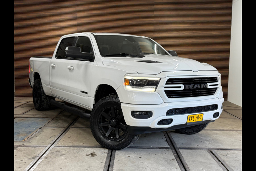 Dodge Ram 1500 5.7 V8 4x4 Crew Cab 5'7 Sport | Soft Cover | Full option | Camera | Trekhaak | White Edition |