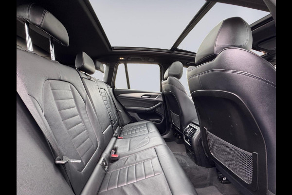 BMW X3 XDrive20i High Executive, panoramadak, lederen sportinterieur, vele opties, NL auto met nap, prijs incl btw/ bpm