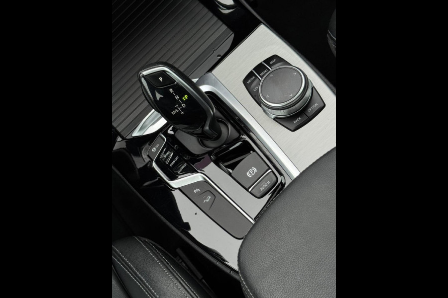 BMW X3 XDrive20i High Executive, panoramadak, lederen sportinterieur, vele opties, NL auto met nap, prijs incl btw/ bpm