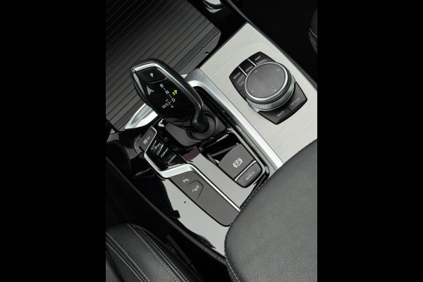 BMW X3 XDrive20i High Executive, panoramadak, lederen sportinterieur, vele opties, NL auto met nap, prijs incl btw/ bpm