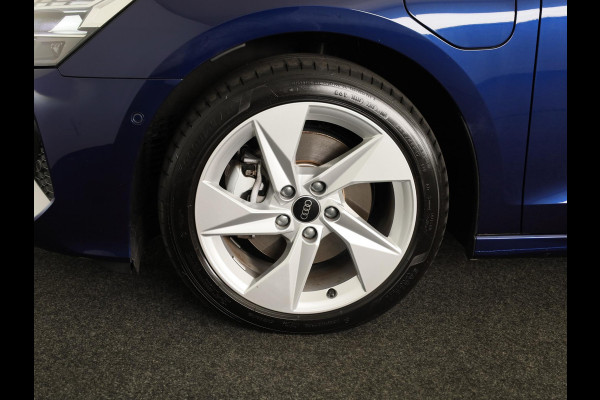 Audi A3 Sportback 40 TFSI e Advanced edition 204PK | Adaptive cruise control | Sportstoelen | Smartphone Interface