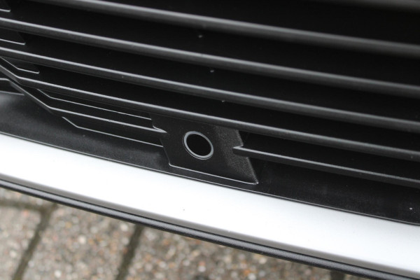 Peugeot 2008 1.2 130PK AUTOMAAT GT PACK | ELEKTRISCH BEDIENBARE BESTUURDERSSTOEL | NAVIGATIE | FULL LED KOPLAMPEN | DRAADLOZE APPLE CARPLAY/ANDROID AUTO | ADAPTIVE CRUISE CONTROL | CAMERA VOOR + ACHTER | CLIMATE CONTROL | LICHTMETALEN VELGEN 17" | KEYLESS ENTRY/START | DAB+ RADIO | ALCANTARA/LEDEREN BEKLEDING  | DODEHOEK DETECTIE | PARKEERSENSOREN VOOR + ACHTER | STOEL VERWARMING |