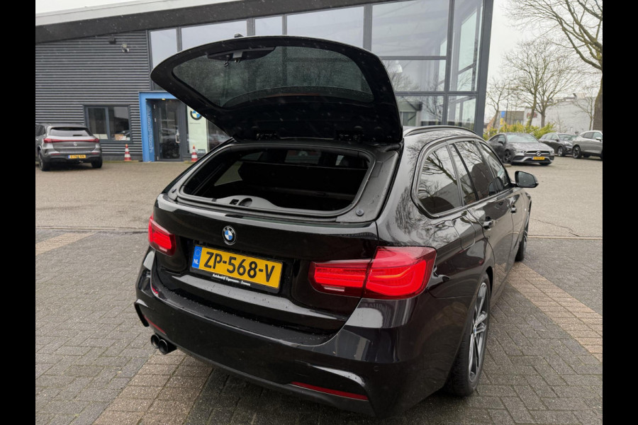 BMW 3 Serie Touring 318i M Sport Corporate Lease HIGH EXEC.| 81.000KM!| ORIG. NL|  LEER| ELEKTRISCHE ACHTERKLEP| AFNEEMBARE TREKHAAK| STOELVERWARMING| 19 INCH!| SUPER NETJES| RIJKLAARPRIJS INCL. 12 MND BOVAG GARANTIE