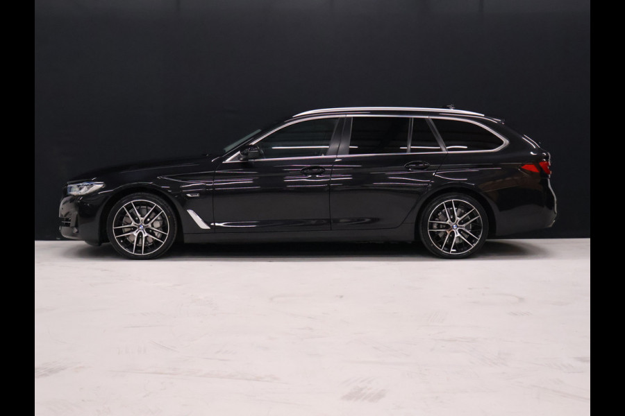 BMW 5 Serie Touring 530e Business Edition Plus [APPLE CARPLAY, ANDROID AUTO, VOL LEDER, MEMORY SEATS, SPORTSTOELEN, LASER LIGHT, NIEUWSTAAT]