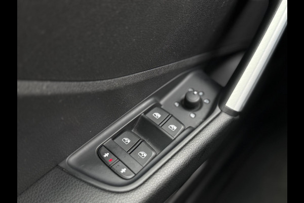 Audi Q2 35 TFSI Sport Navi|Clima|Cruise|Leder|Trekhaak|PDC|N.A.P|APK tot 07-2027