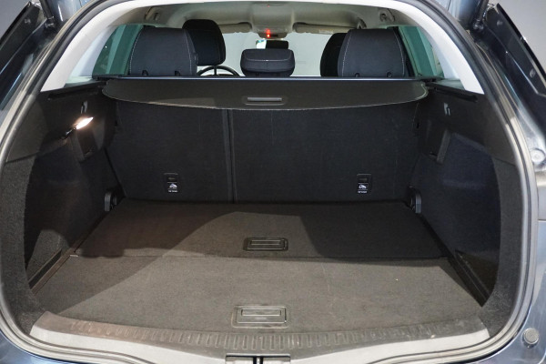 Renault Mégane Estate 1.3 TCe AUT. + TREKHAAK / CARPLAY