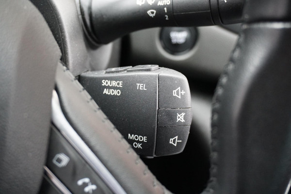 Renault Mégane Estate 1.3 TCe AUT. + TREKHAAK / CARPLAY