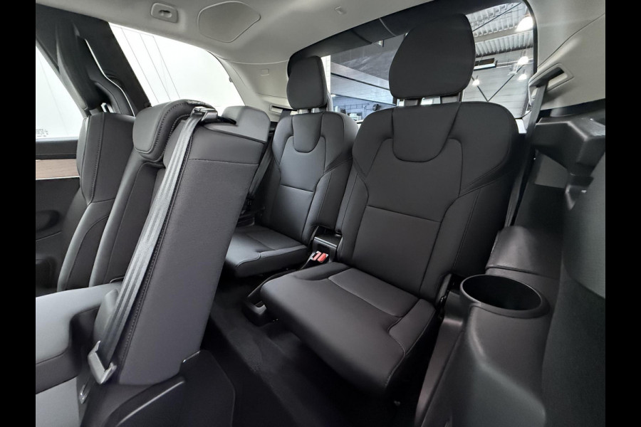 Volvo XC90 2.0 T8 Plug-in hybrid AWD Plus Bright 7-PERSOONS |1200KM| VOL OPTIES | HEAD-UP | WINTERPAKKET | HARMAN & KARDON | PANORAMADAK | MEMORY STOELEN | MATRIX-LED | 360 CAMERA | RIJKLAAR MET VOLLEDIGE VOLVO FABRIEKSGARANTIE